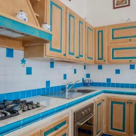 Pittulongu Sleeps 4 Appartement Olbia